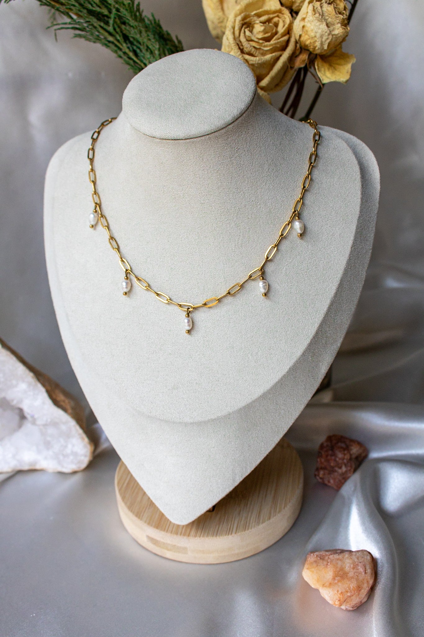 The Droplet Necklace