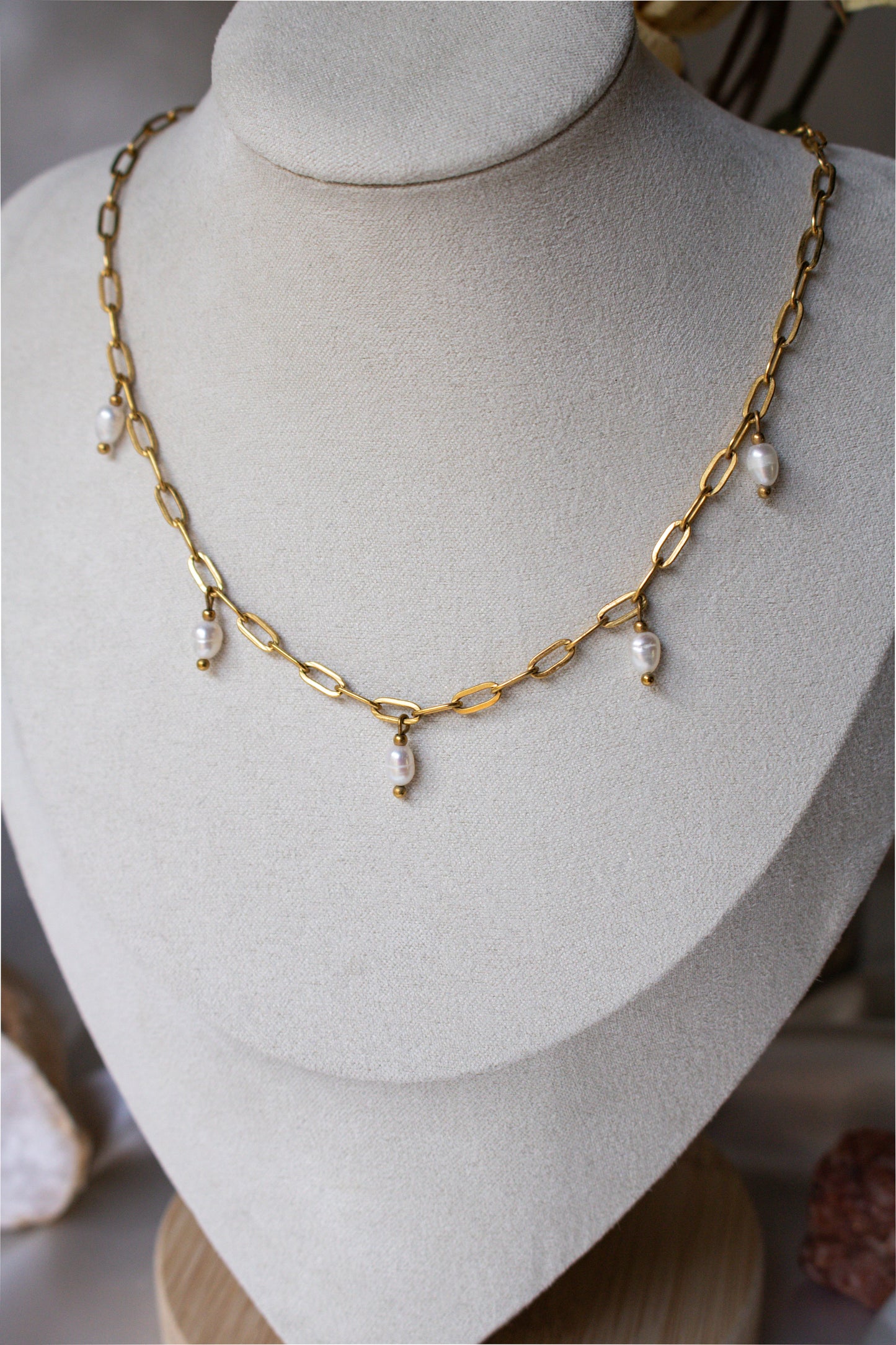 The Droplet Necklace