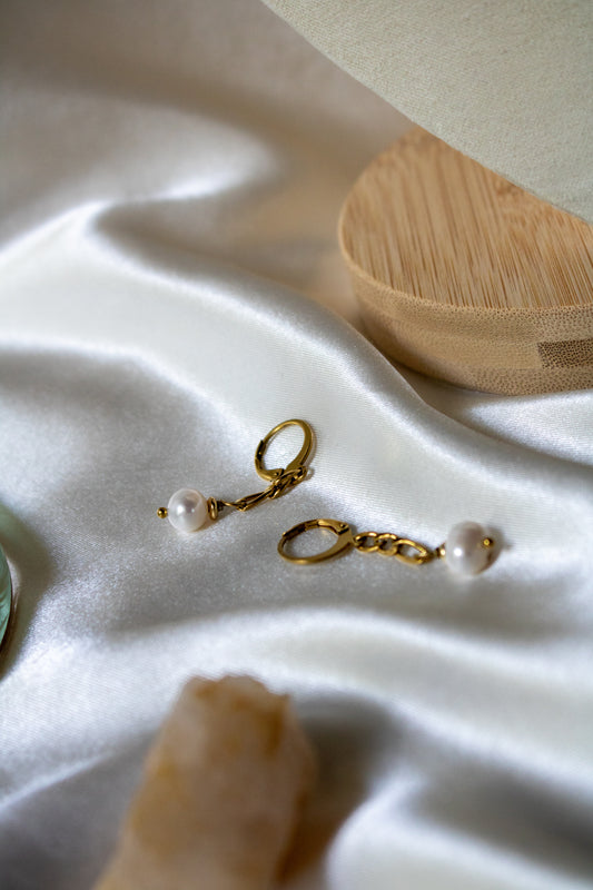 The Drop Earrings