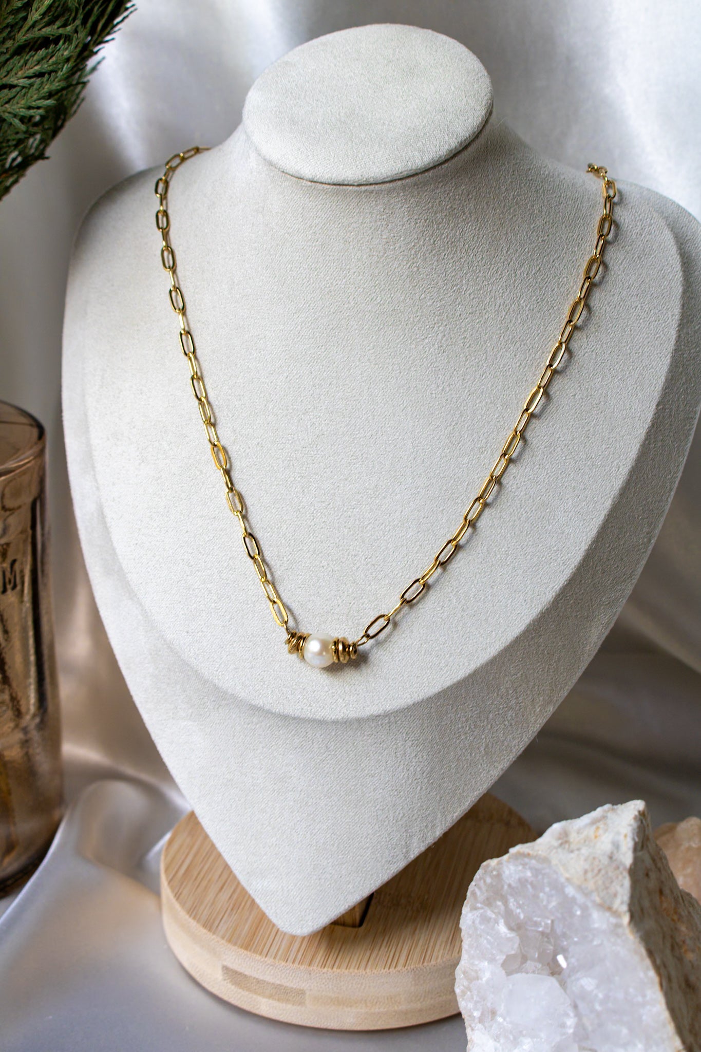 The Orbit Necklace